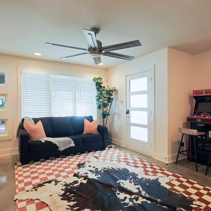 Modern 4BR East Nash | Arcade + 2 Decks | 2 Kings